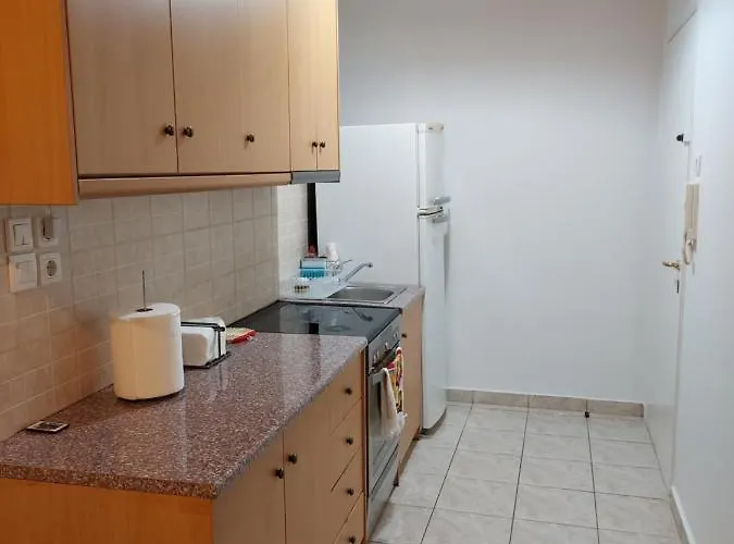 Adler 2 Cozy 2 Persons Apartment Downtown Piraeus